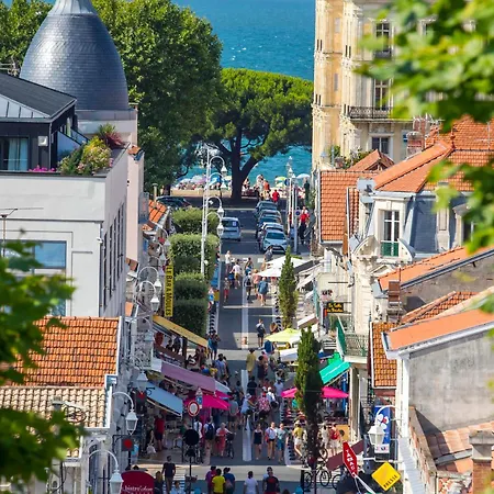 Апартаменти Grand T3 Avec 2 Terrasses Et Acces Direct - Fr-1-420-129 Аркашон