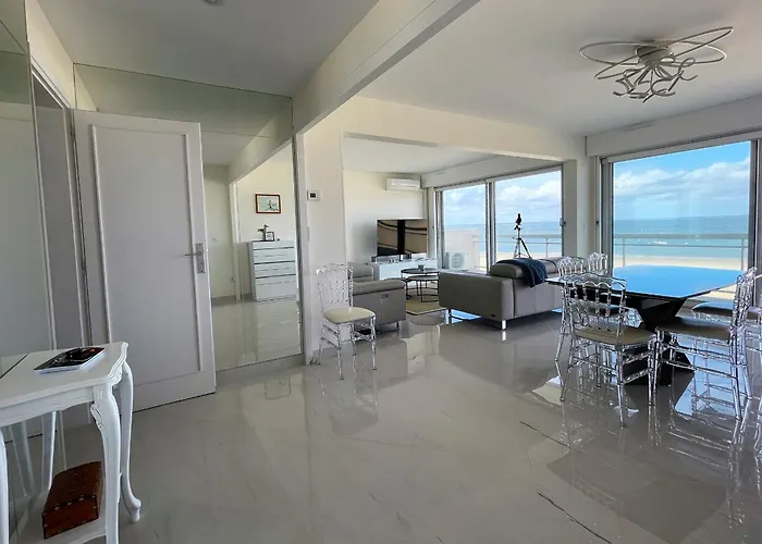 Apartment Grand T3 Avec 2 Terrasses Et Acces Direct - Fr-1-420-129 *